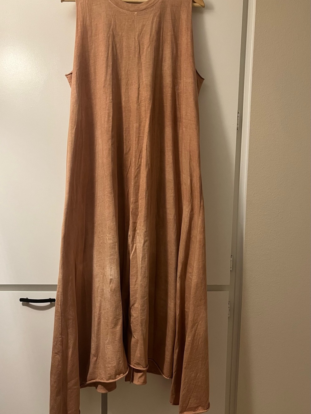 Roucha Minimalist Sleeveless Maxi Dress